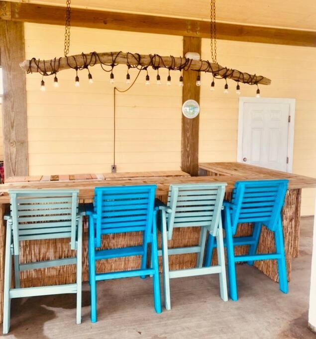 Bolivar Peninsula Sunny Delight - Sleeps 10 - Generous Space! מראה חיצוני תמונה