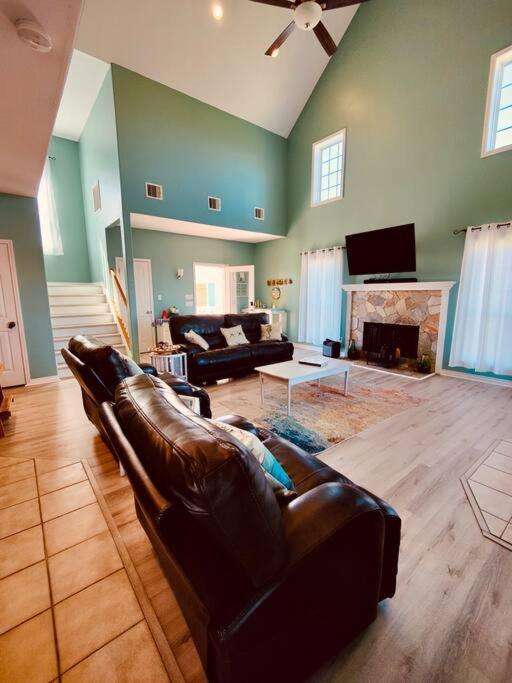 Bolivar Peninsula Sunny Delight - Sleeps 10 - Generous Space! מראה חיצוני תמונה