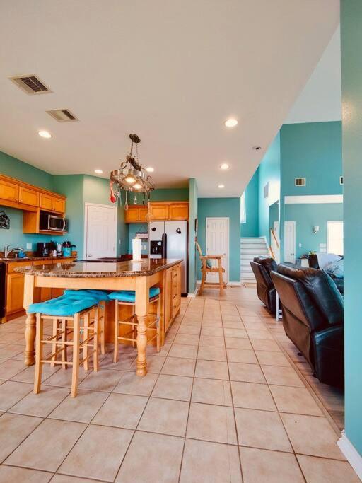 Bolivar Peninsula Sunny Delight - Sleeps 10 - Generous Space! מראה חיצוני תמונה