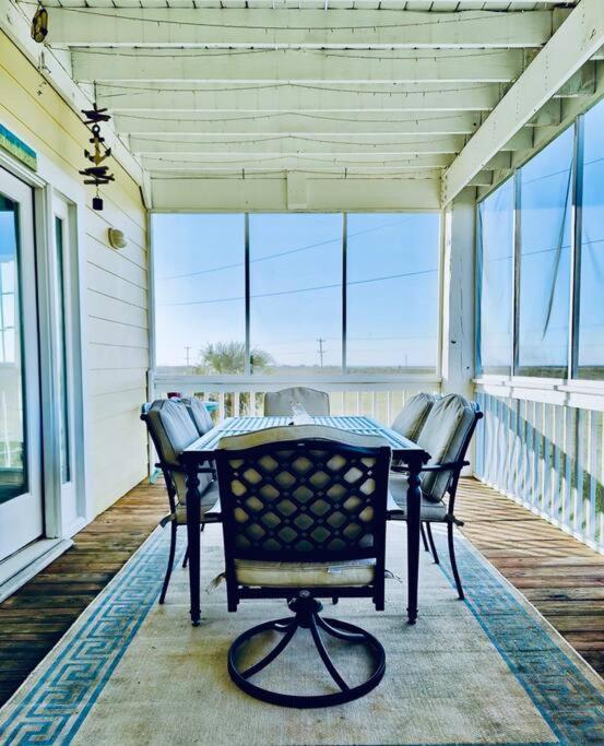 Bolivar Peninsula Sunny Delight - Sleeps 10 - Generous Space! מראה חיצוני תמונה