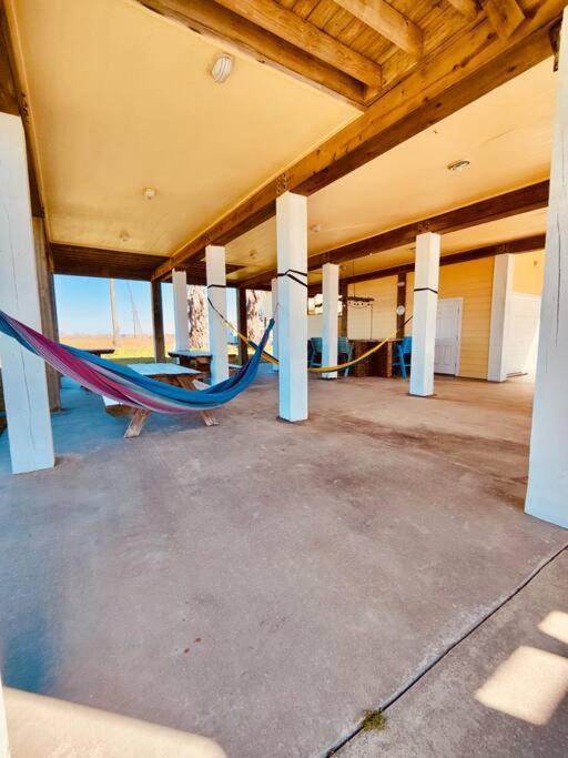 Bolivar Peninsula Sunny Delight - Sleeps 10 - Generous Space! מראה חיצוני תמונה