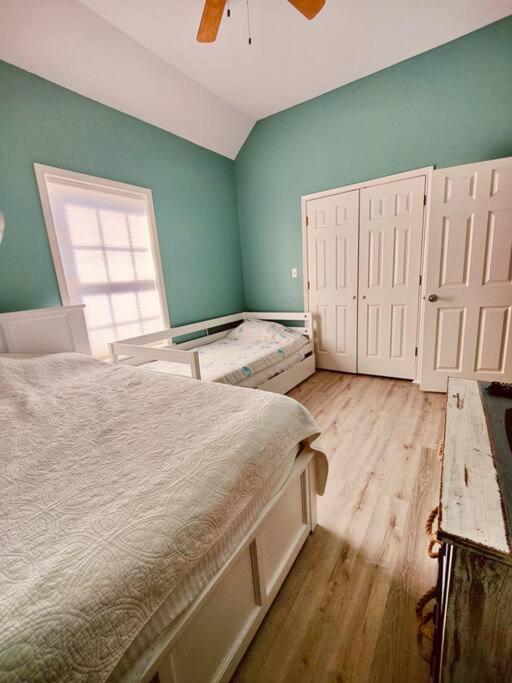 Bolivar Peninsula Sunny Delight - Sleeps 10 - Generous Space! מראה חיצוני תמונה
